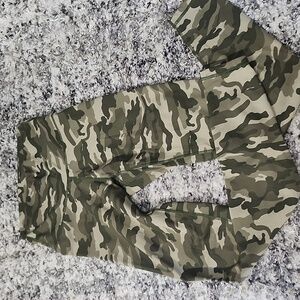 Colorfullkoala Camo Women Leggings